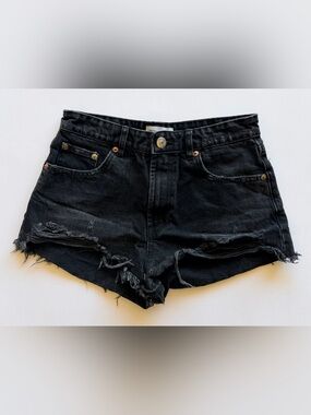 Zara High-Waisted Shorts Women's Black Denim Distresed Raw Edge Hem Button Fly 4